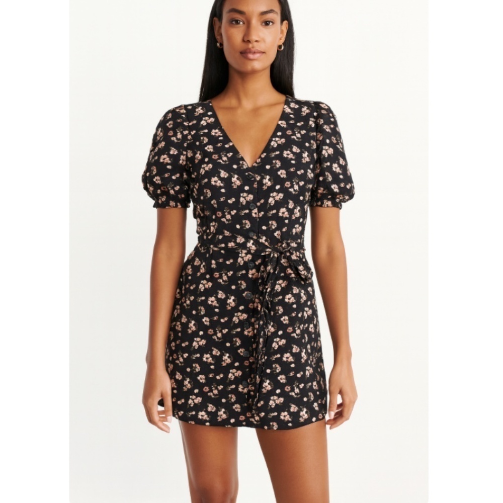 Abercrombie & Fitch Black Floral Button-up Puff Sleeve Mini Dress Size Medium